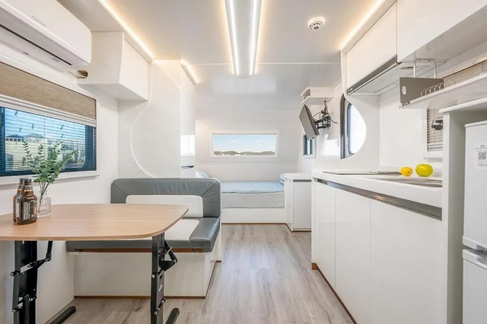 Busan Zio Club Caravan Park Campsite