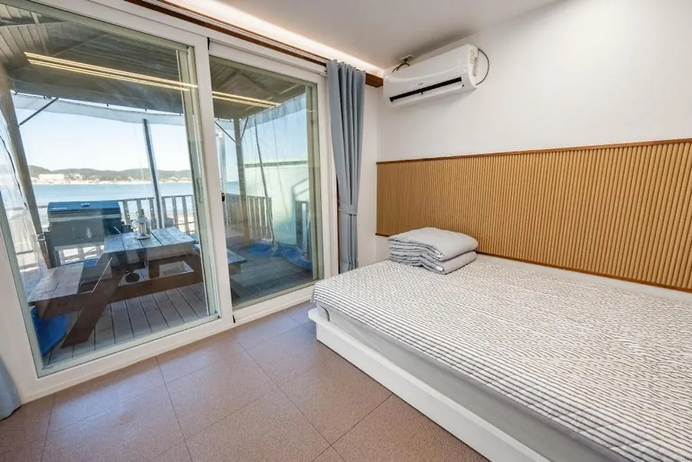 Campsite Busan Zio Club Caravan Park