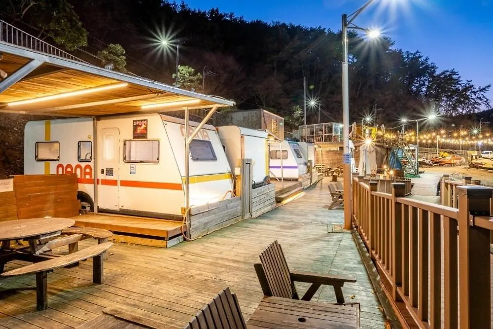 Busan Zio Club Caravan Park location
